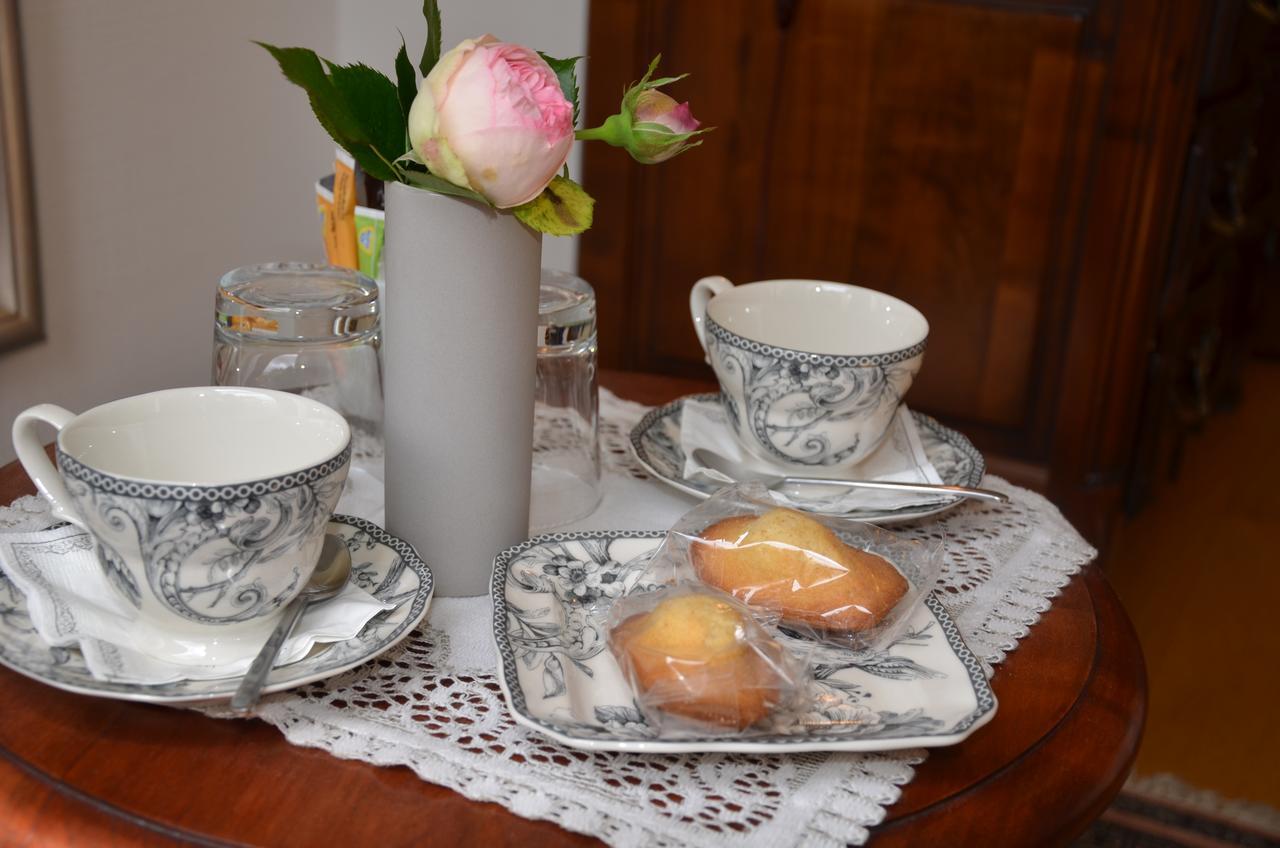 La Closerie D'Azelie Valognes Buitenkant foto